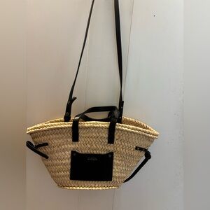 Brand new with tags, Isabella Moore, Aunt, straw with black leather tote
